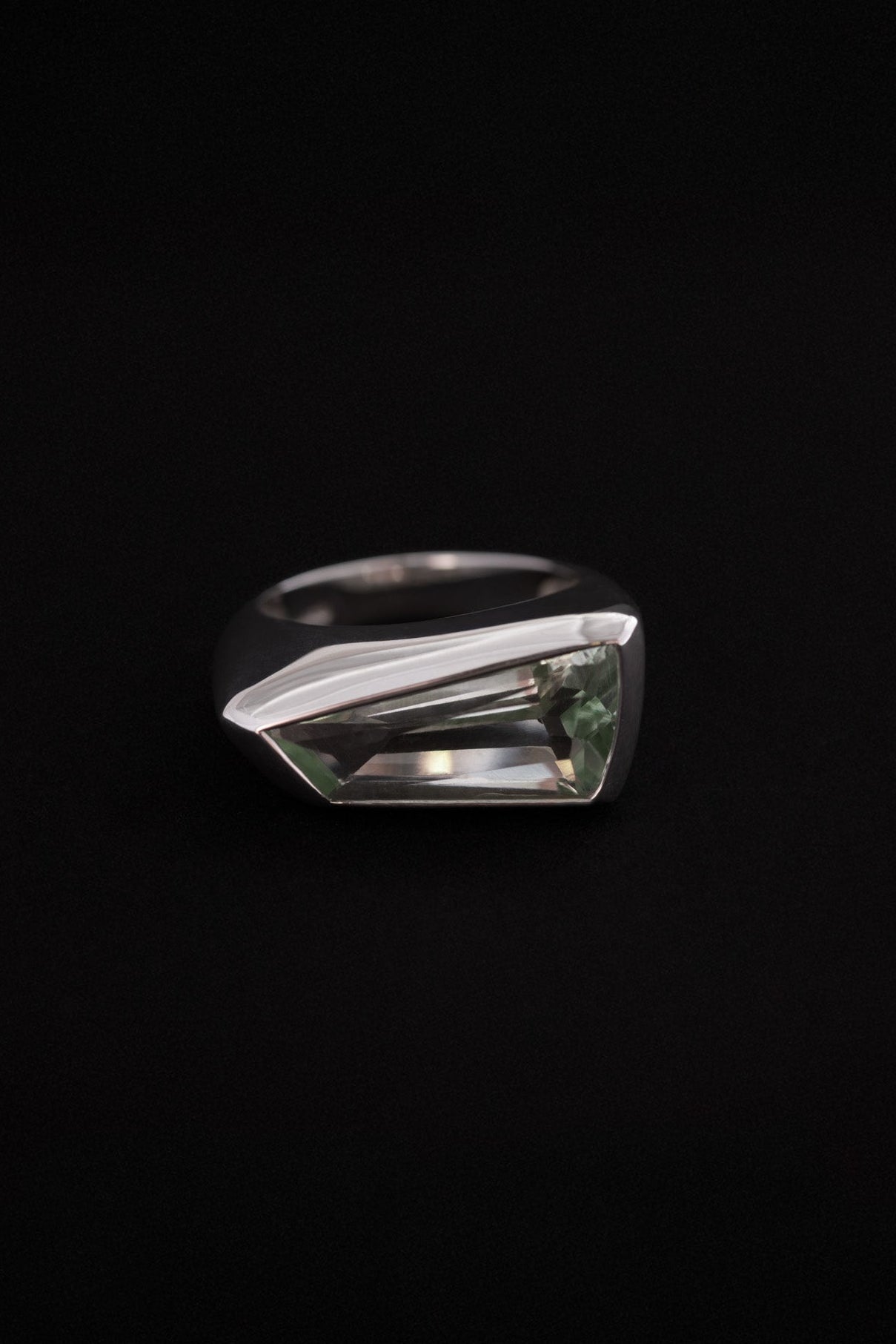 Misfit 925 Amethyst Ring